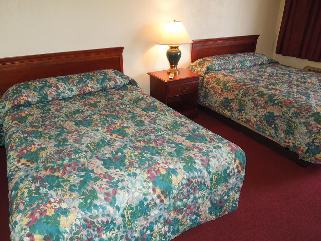 Passport Inn Atlantic City Room photo